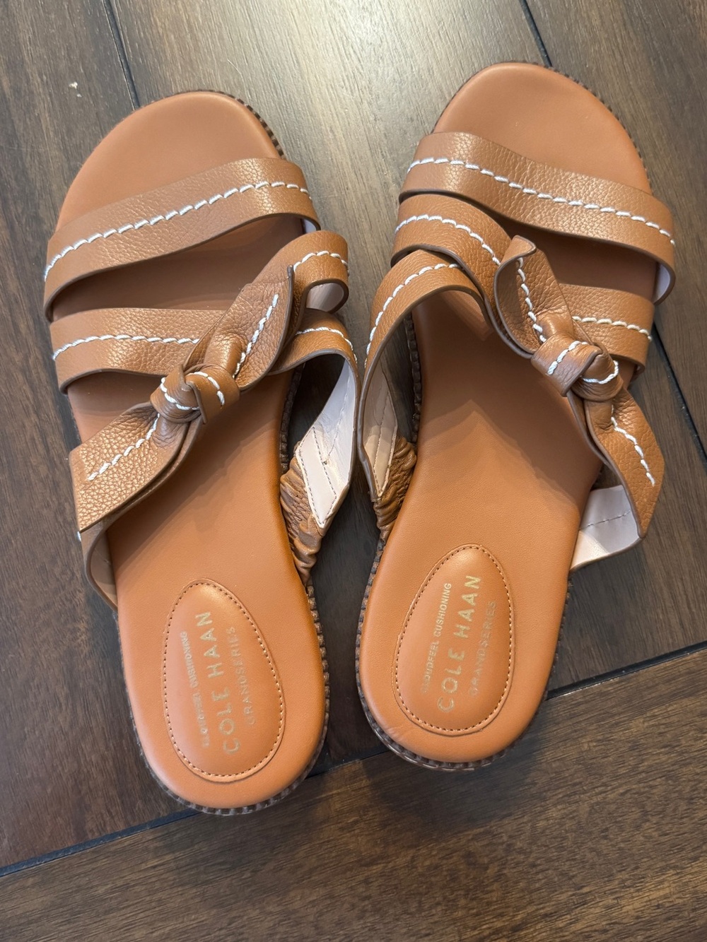 Cole Haan Women's Cloud All Day Tan Leather Knot Slide Sandals Size 9 EUC